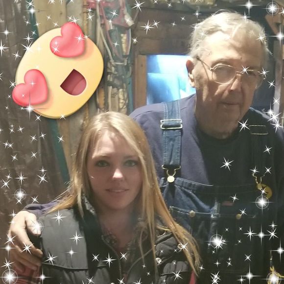 Meet your Posher, Lena - Picture 1 of 1